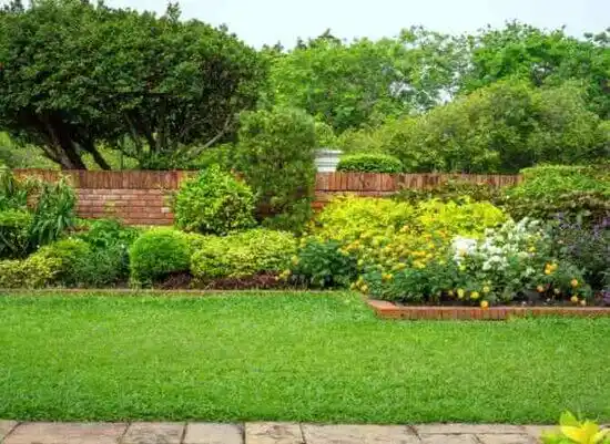 landscaping services Niverville